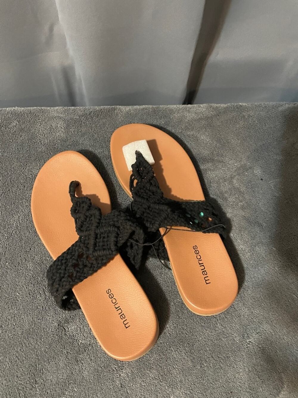 Maurices Black Crochet Toe-Post Slide Sandals with Tan Footbed Size 6 NWT